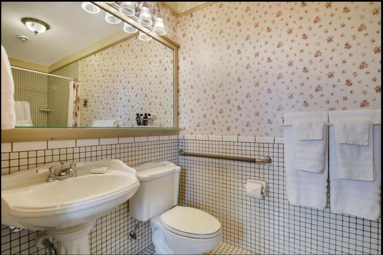 Carnegie Hall Boutique Hotel Ladysmith Dış mekan fotoğraf